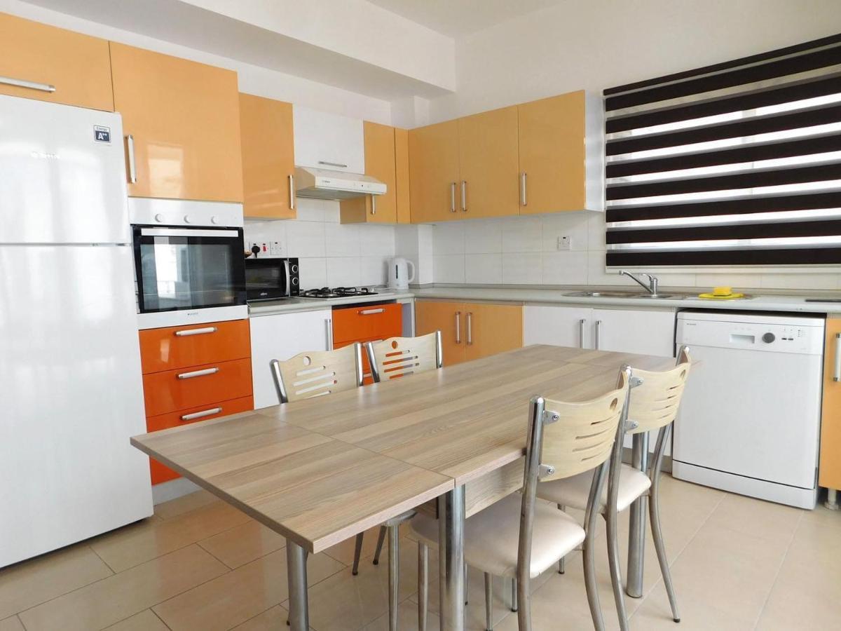 Rix Apartments Kyrenia  Exterior foto